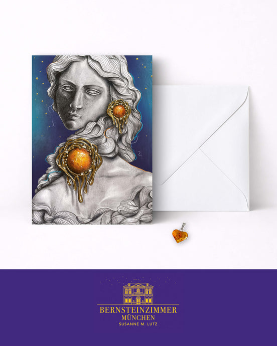 A02P Elise mit Bernsteinschmuck Grußkarte mit Anhänger aus echtem baltischen Bernstein