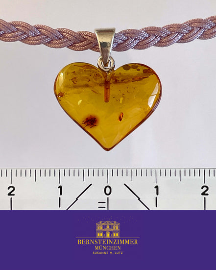 "Biggi" Bernstein-Herzerl Gr. M · Unikat Nr.4